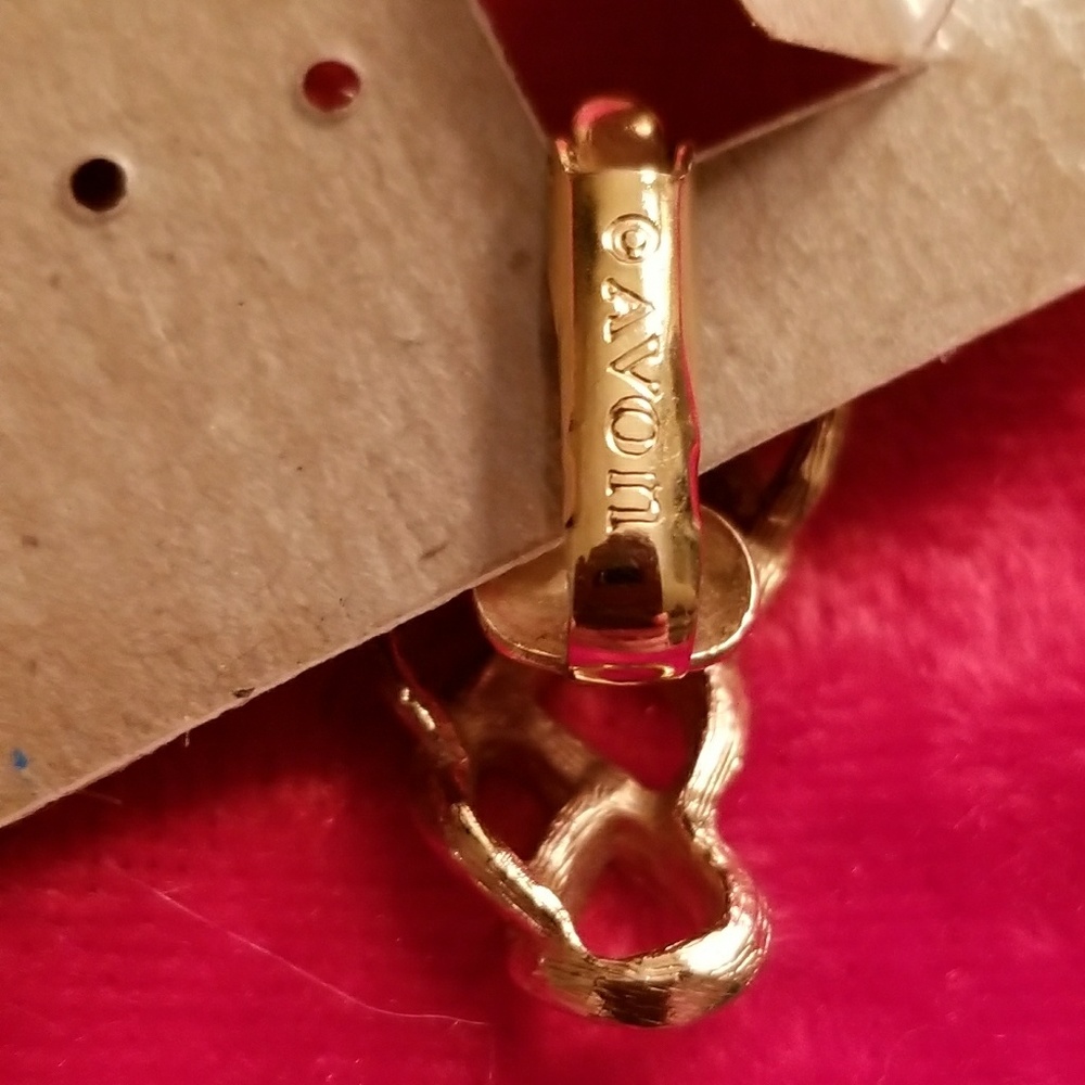 Earrings - Picture 3 of 3
